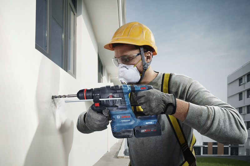 Bosch Akku Bohrhammer GBH 18V-22 X mit ONECHUCK / SOLO