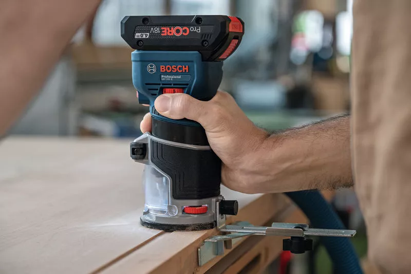 Bosch Akku Kantenfräse GKF 18V-8 Professional 06016C2000