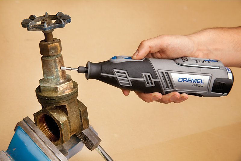 Dremel 443 Stahldrahtbürste Ø 3,2 mm