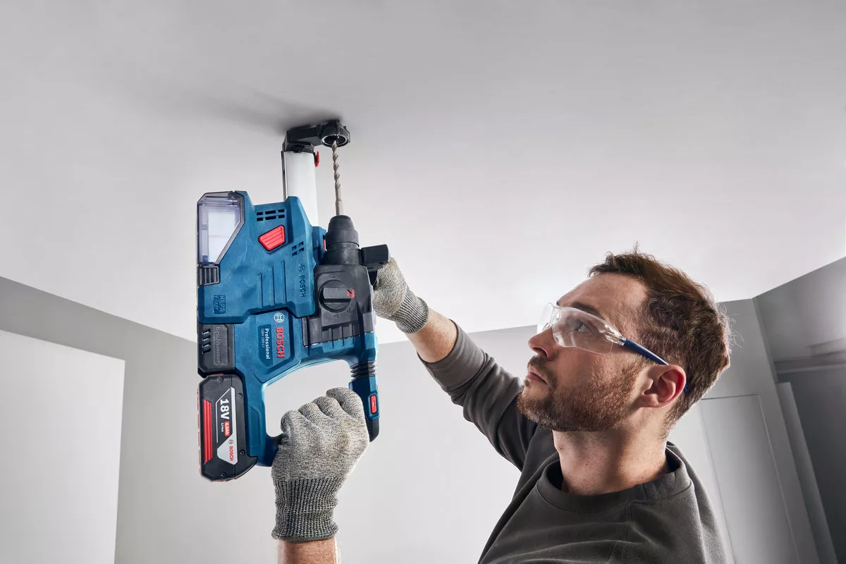 Bosch Akku Bohrhammer GBH 18V-22 + GDE 18V-12 (Solo)