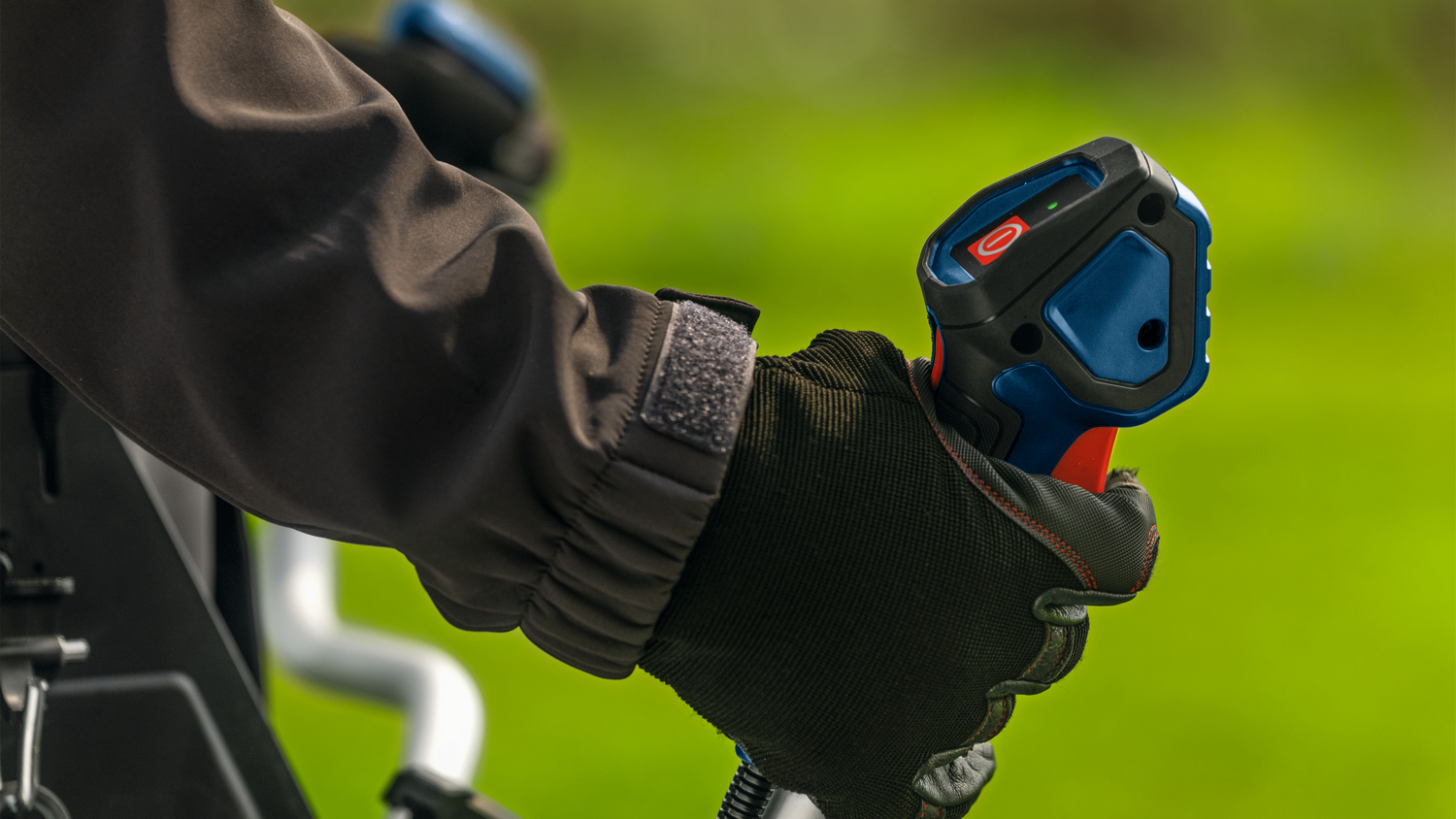 Bosch Akku-Freischneider GFR 18V-25 BH ohne Akku und ohne Lader