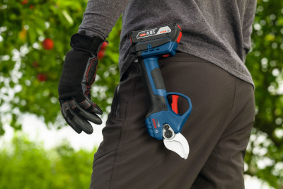 Bosch Akku-Gartenschere PRO GGP 18V-32