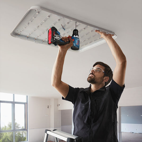Bosch Akku-Bohrschrauber GSR 18V-65 / SOLO