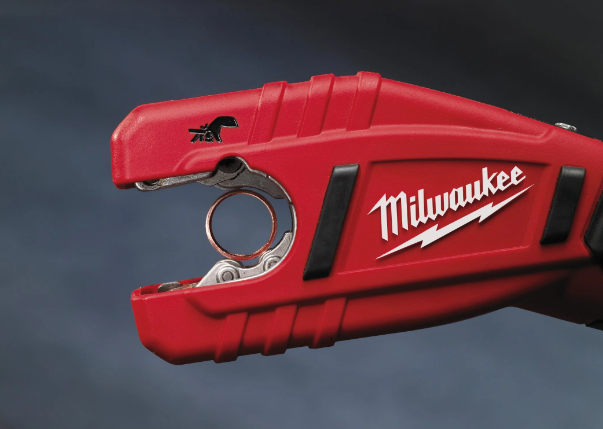 18) Milwaukee Akku Rohrschneider C12 PC