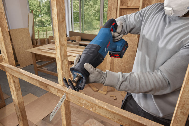 Bosch Akku-Säbelsäge GSA18V-280