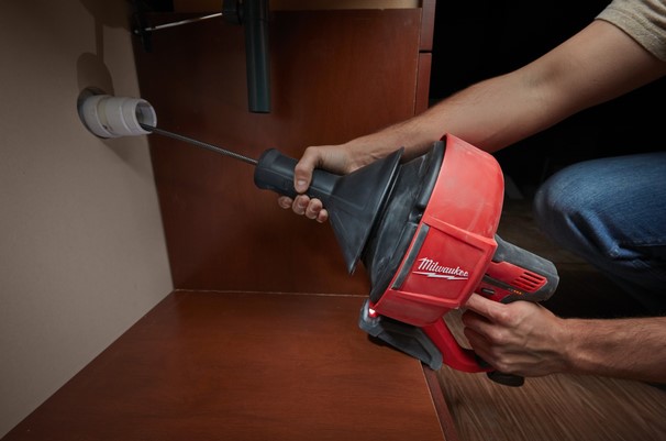 23) Milwaukee Akku Rohrreiniger M12 BDC8