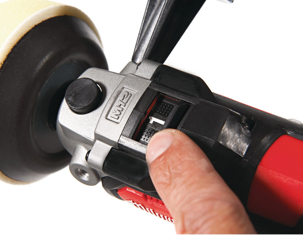 28) Milwaukee Akku Mini Polierer M12 BPS 0-Version